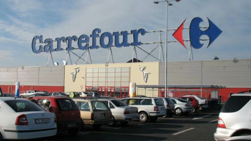 Poziţia Carrefour ameninţată de Tesco. Este România pe lista exit-urilor?