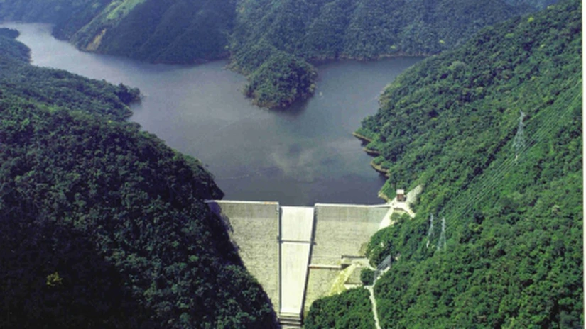 Hidroelectrica va reactiva clauza de forta majora din cauza secetei
