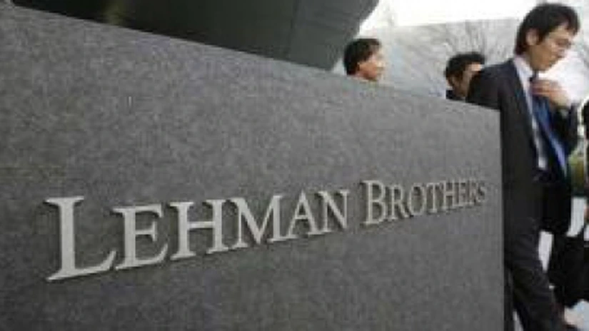 Lehman Brothers a dat angajaţilor 700 de milioane de dolari înainte de faliment
