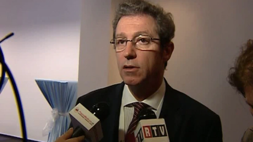 Medicul Adrian Streinu-Cercel, despre dezinfectanţii pentru protejarea de coronavirus: Spirtul medicinal nu este bun! Nu foloseşte la nimic!