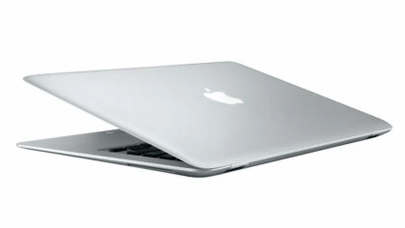 Apple intenţionează să lanseze un nou MacBook low-cost