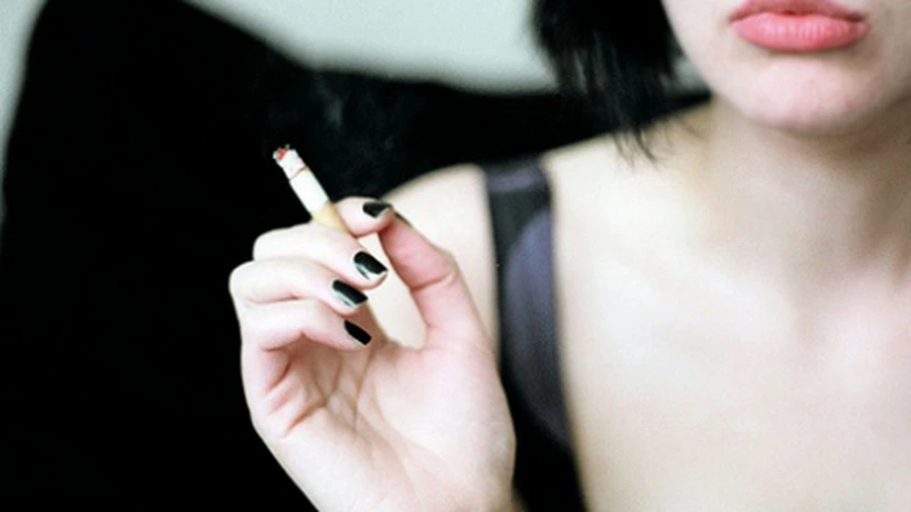 Fumatul interzis în spaţiile publice în Bulgaria. De astăzi