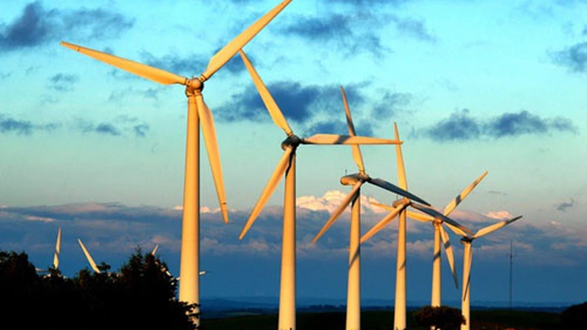 Facturi mai mici la electricitate: Statul ar putea diminua sprijinul pentru regenerabile