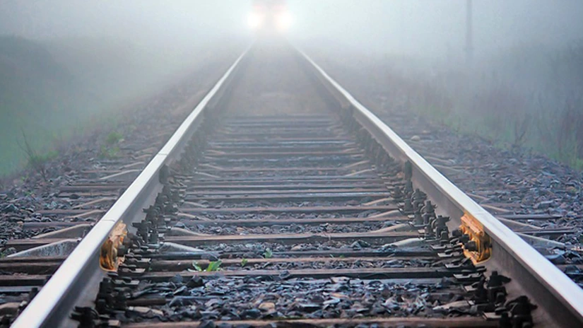 Tronsonul de cale ferată Vinţu de Jos-Simeria va fi reabilitat pentru 290 milioane euro