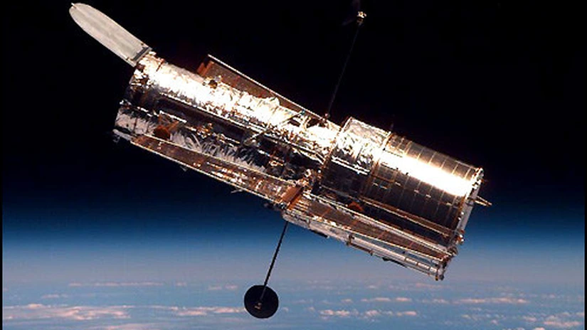 Un al cincilea satelit al lui Pluto, descoperit cu ajutorul telescopului Hubble