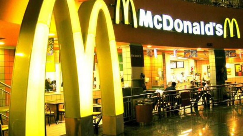 Profit mai mic la McDonald's în trimestrul doi, după scăderea vânzărilor în SUA