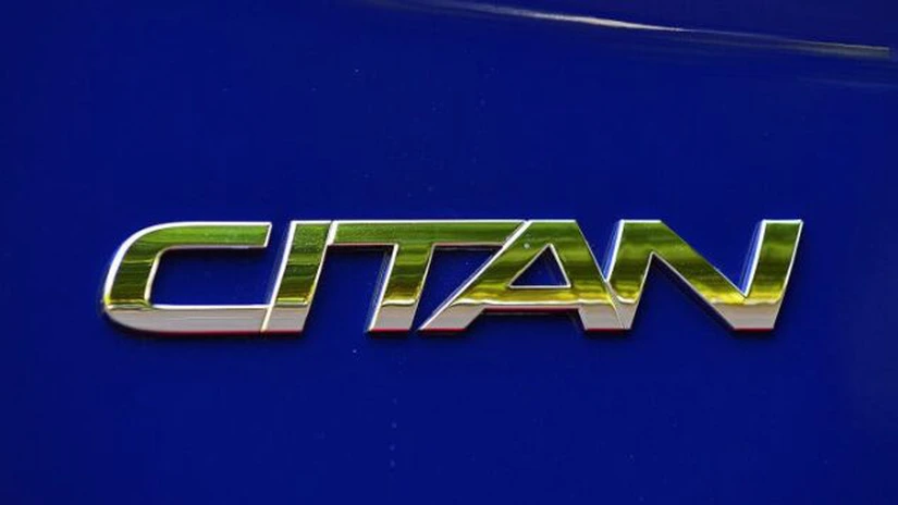 Cum arată Mercedesul franţuzesc. GALERIE FOTO