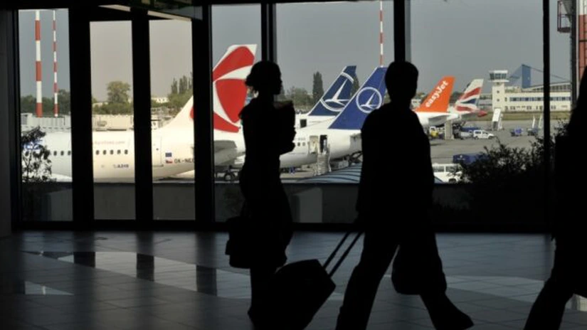 Profit de trei ori mai mare şi record de pasageri pentru aeroporturile Capitalei, în T1