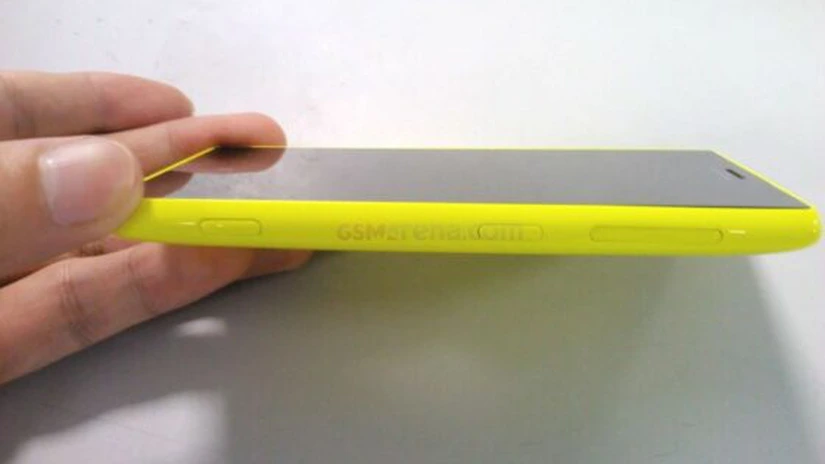 Cum arată viitorul smartphone Nokia Lumia 830 GALERIE FOTO