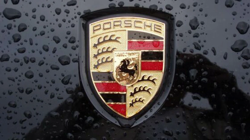 Doi foşti şefi Porsche, acuzaţi de manipularea pieţei în tentativa eşuată de preluare a Volkswagen