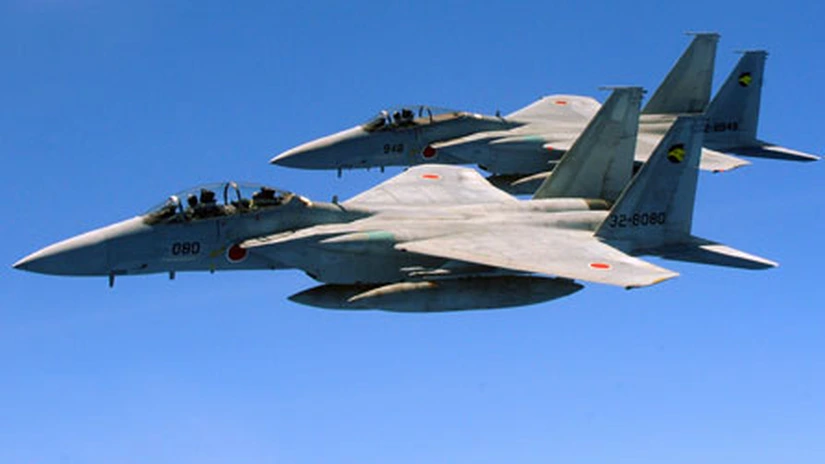 China anunţă o creştere substanţială a bugetului său militar pentru 2013