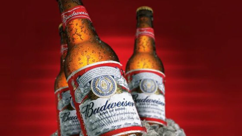 Budweiser, dat în judecată. Producătorul de bere, acuzat că pune prea multă apă în sticle