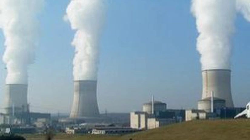 Reactoare ale unor centrale nucleare din Franţa, oprite din cauza caniculei