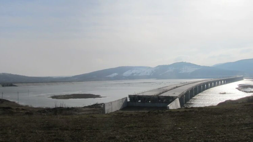 Autostrada Transilvania ajunge la graniţa cu Ungaria. CNAIR a semnat contractul pentru proiectarea şi execuţia lotului dintre Biharia şi Borş