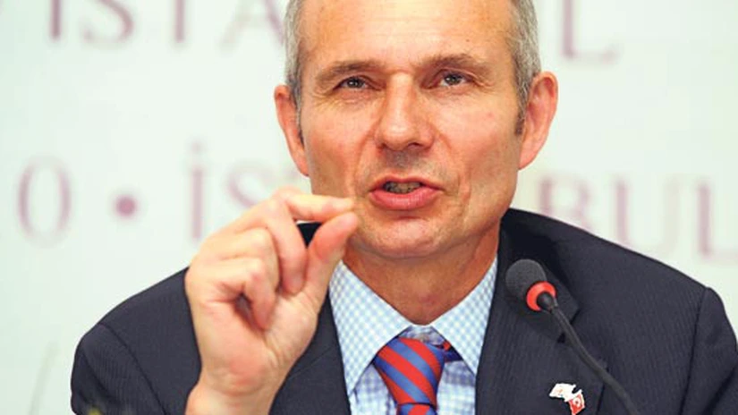 Ministrul britanic pentru Afaceri Europene vine astăzi la Bucureşti
