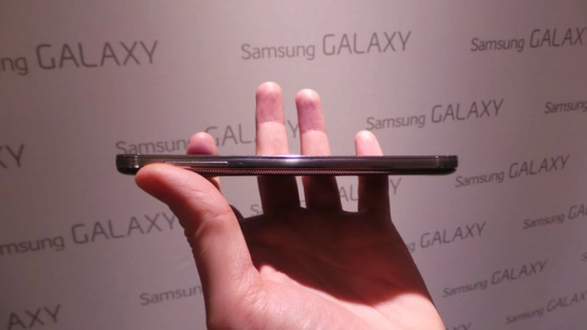 Samsung dă vina pe cererea mare pentru amânarea lansării modelului Galaxy S4