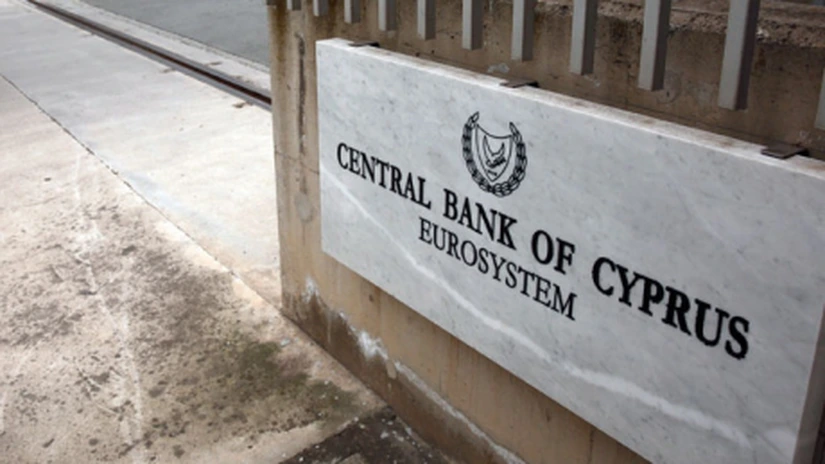 Dezastrul din sectorul bancar ar putea costa Ciprul mai mult decât dublul PIB-ului său