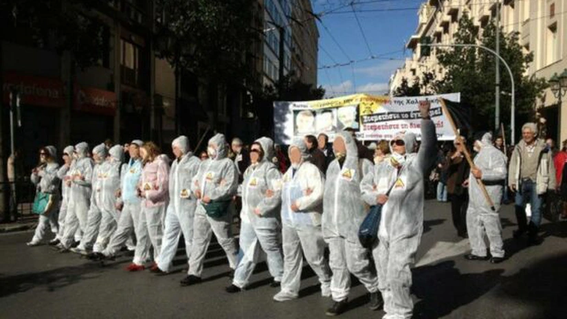 Circa 3.500 de persoane au manifestat la Atena şi Salonic împotriva exploatării unei mine aurifere
