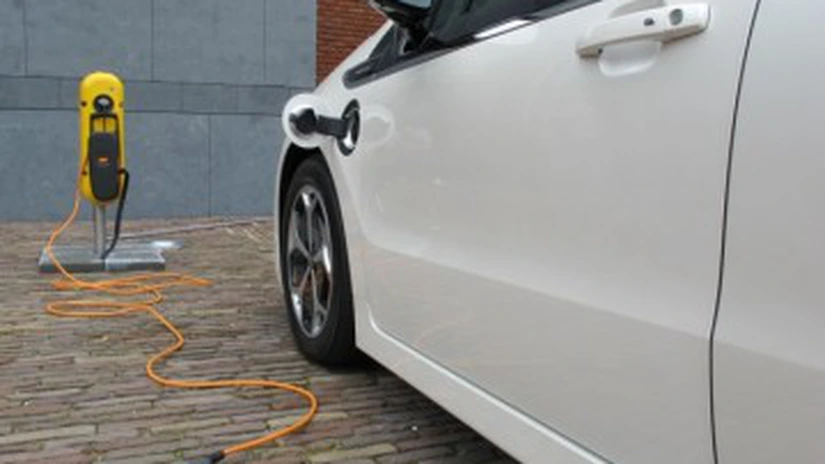 Autoklass a investit 25.000 de euro în prima infrastructură privată de încărcare a automobilelor electrice