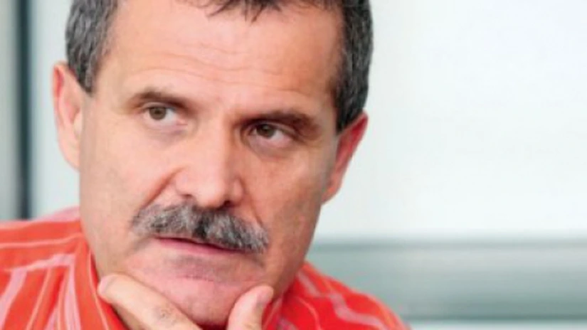 Sophocleous aşteaptă de la MT aprobarea planului de administrare CFR, unde câştigă 9.800 euro lunar