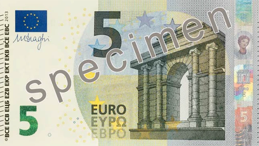 Noua bancnotă de 5 euro intră de azi în circulaţie