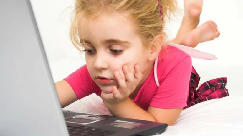 Ce conţinut inadecvat accesează copiii pe internet