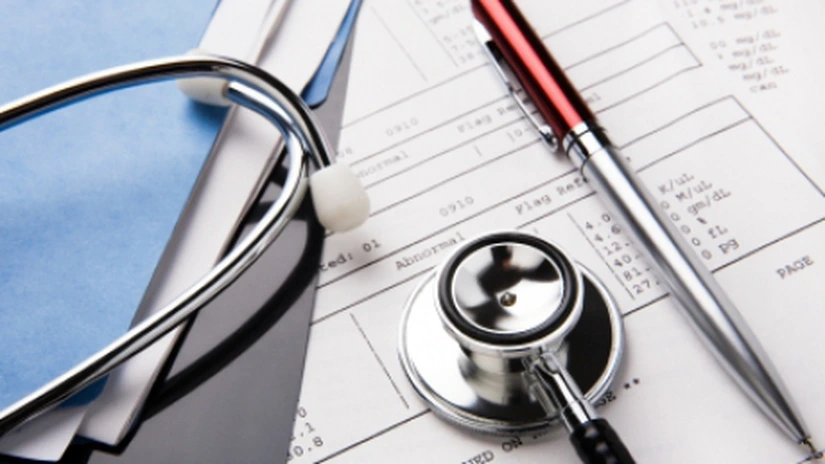 Colegiul Medicilor ameninţă cu blocarea sistemului de sănătate dacă nu li se rezolvă solicitările