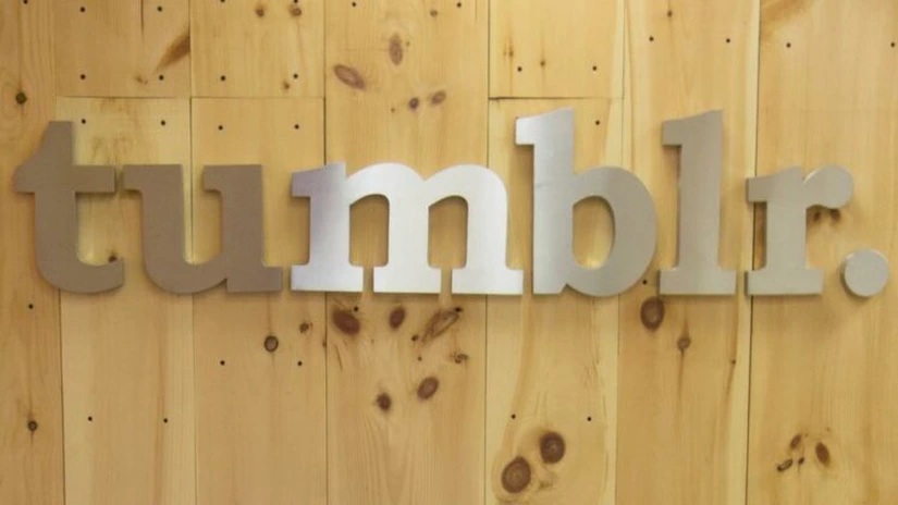 La 26 de ani, fondatorul Tumblr David Karp numără 250 milioane de dolari cash