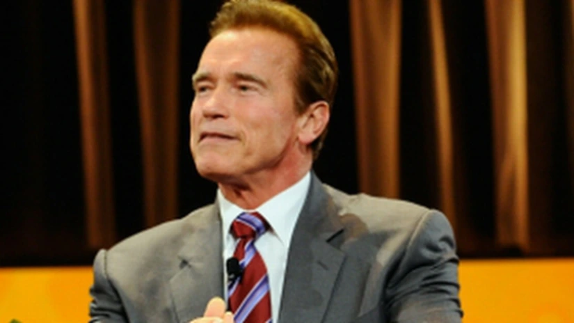 Schwarzenegger pledează la Bruxelles pentru protejarea mediului, dar şi a maşinilor puternice
