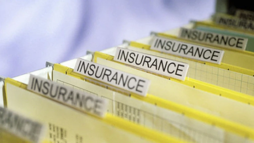UNSAR cere ASF predictibilitate şi transparenţă în luarea deciziilor privind asigurările
