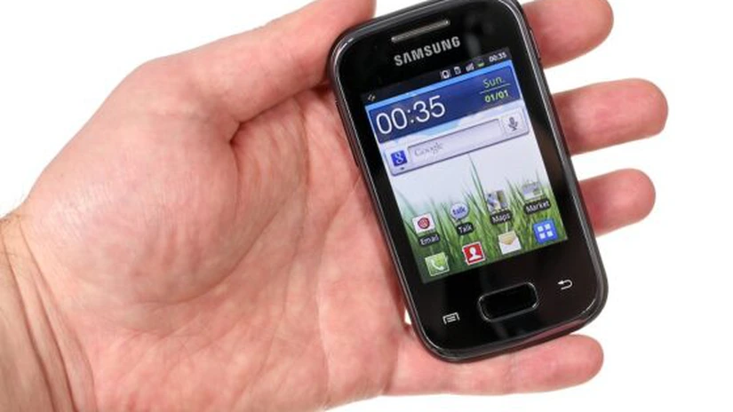 Trei smartphone-uri cu preţuri mai mici de 400 de lei