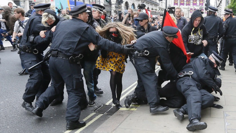 Proteste anticapitaliste la Londra, în perspectiva summitului G8