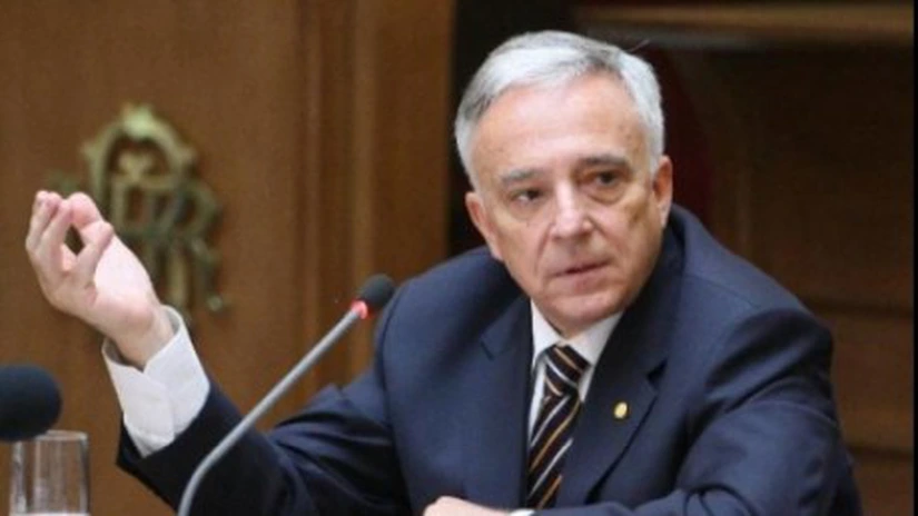 Isărescu: Este necesar un bilanţ privind abordarea crizei în 2008-2009