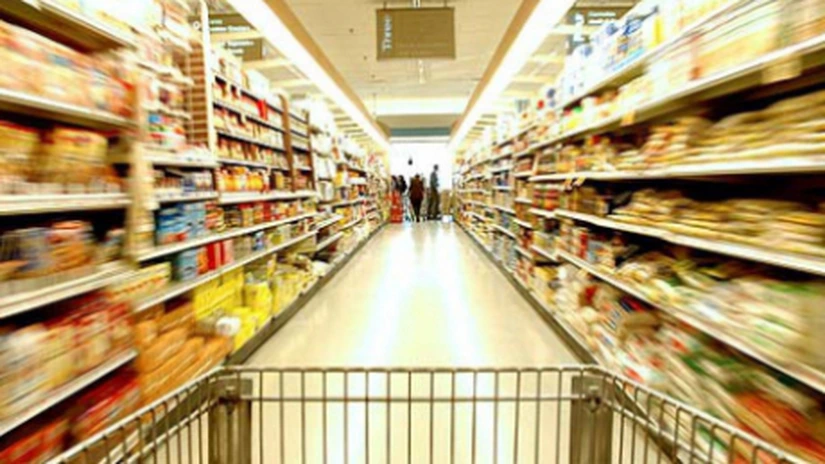Comerţul cu amănuntul se revigorează în aprilie. Cifra de afaceri la patru luni creşte cu 1%