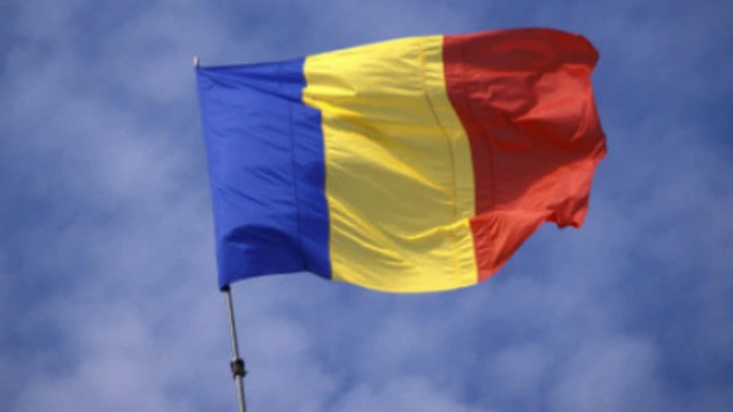 Noua Constituţie va conţine prevederi privind moneda naţională şi Banca Centrală
