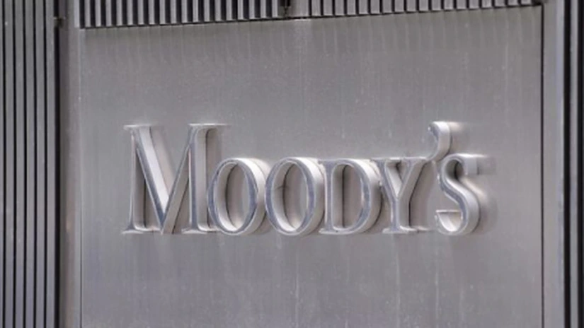 Moody's a redus ratingurile pentru depozite ale BRD şi BCR