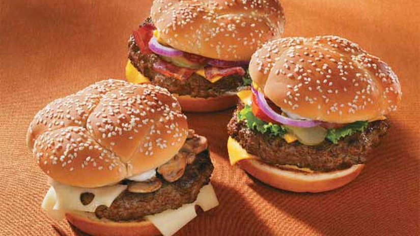McDonald's anunţă reducerea administrării de antibiotice la puii serviţi în restaurantele sale din întreaga lume