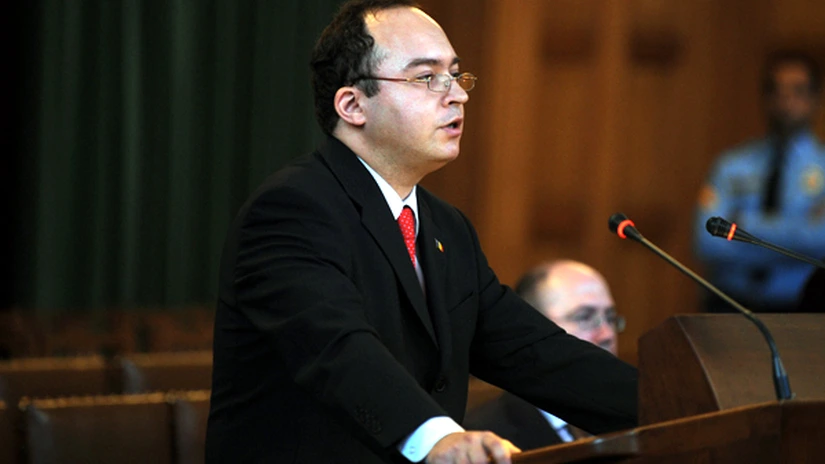 Victor Ponta îl propune la Externe pe Bogdan Aurescu