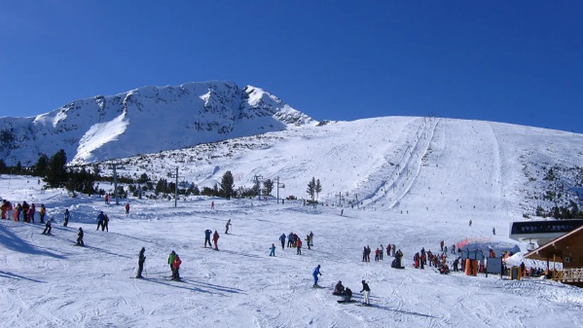 Circa 20.000 de turişti români vor vizita staţiunile montane din Bulgaria în sezonul de iarnă