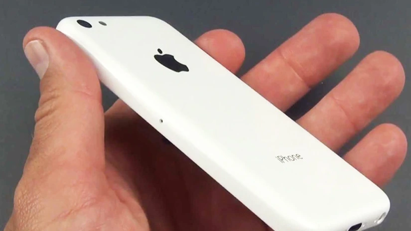 Apple va prezenta marţi noile modele iPhone