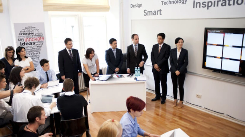 Samsung a lansat prima sală de clasă inteligentă din România