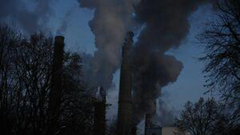 ANRE: Pierderile din sistemul energetic național sunt de 40%; investițiile în SACET, un miliard de euro