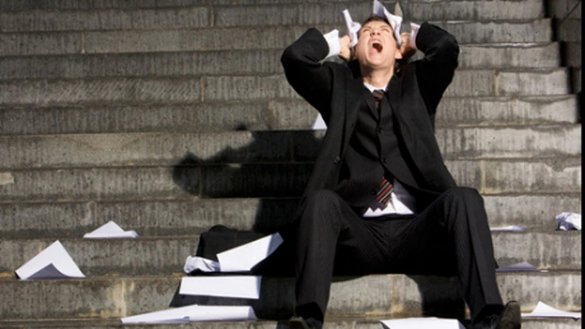 Peste 700.000 de români au restanţe la bănci mai mari de 30 de zile - ARB