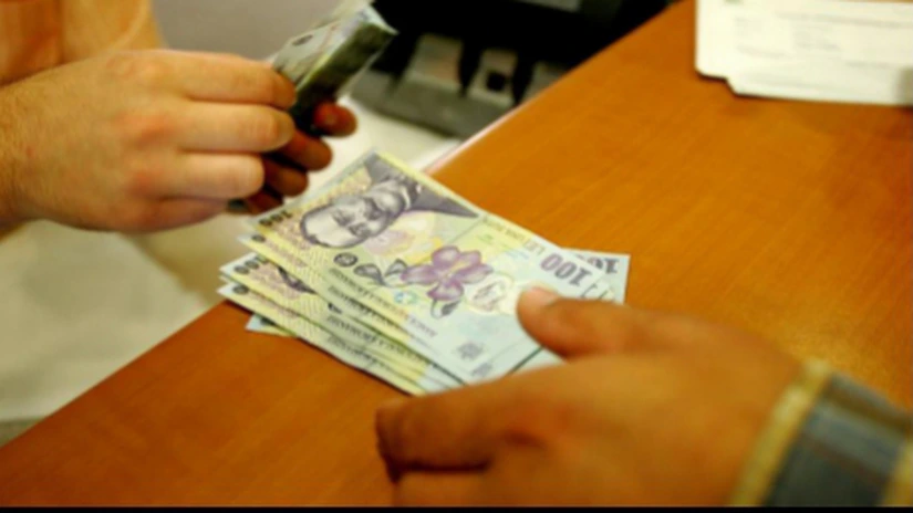 Guvernul a aprobat majorarea graduală a salariului minim în 2014, la 850 lei și, respectiv, 900 lei