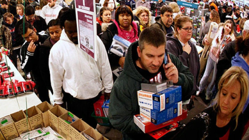 Black Friday 2013: Vânzările retail din SUA au crescut cu 2,3%, la 12,3 miliarde de dolari
