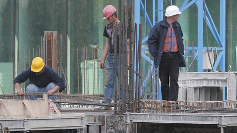 Investiţiile în economia naţională s-au redus cu 5,5% la 9 luni, până la 21,5 miliarde lei