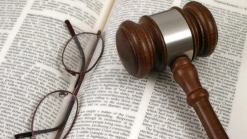 Transparency: Modificarea Codului Penal sfidează valorile democraţiei şi regulile statului de drept