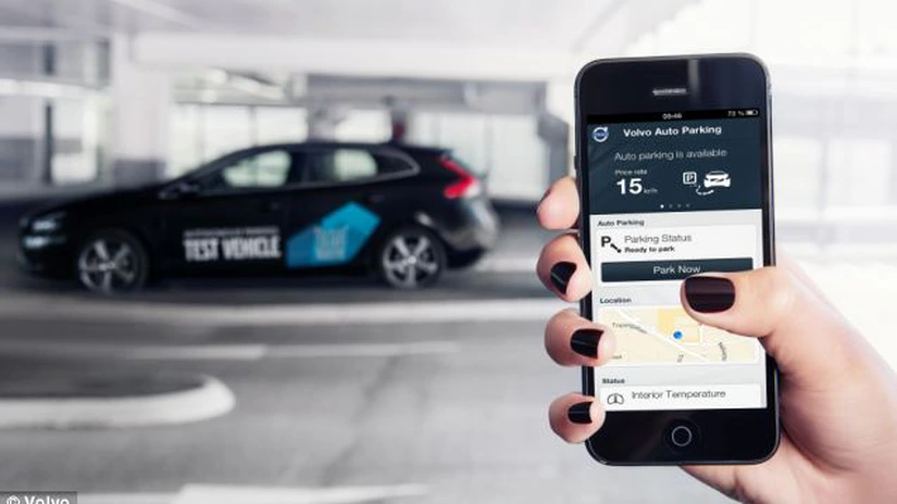 O sută de maşini fără şofer fabricate de Volvo Cars vor circula pe străzile din Goteborg în 2017