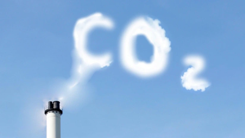 Comisia Europeană propune reducerea emisiilor de gaze cu efect de seră cu 40% până în 2030