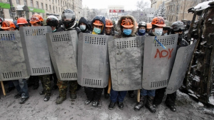Ucraina: Iulia Timoşcenko a fost eliberată, Poliţia e de partea manifestanţilor UPDATED